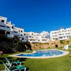 apartamentos-turisticos-resort-de-nerja.1costadelsol.com/