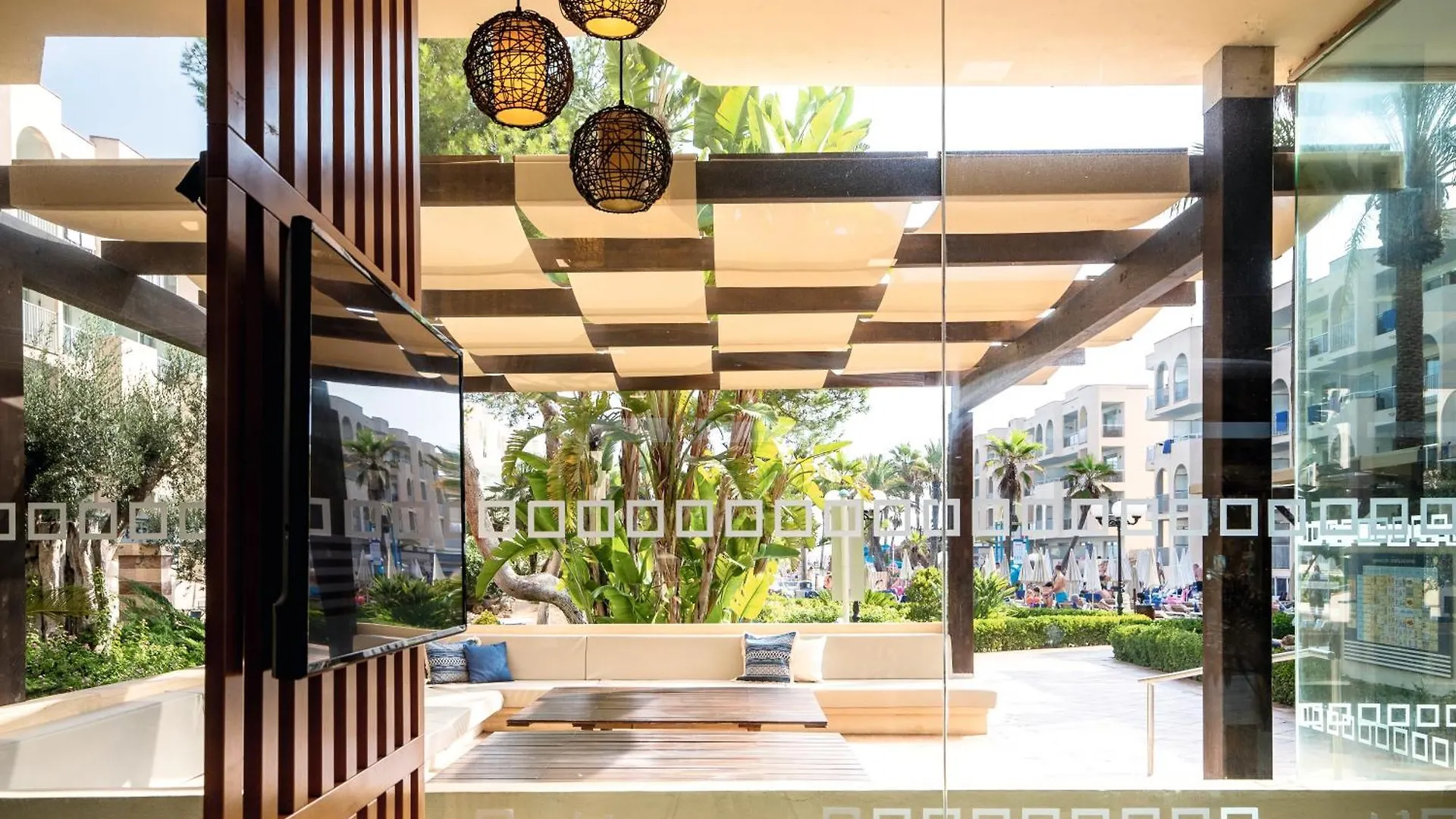 Отель Grupotel Alcudia Pins Кан Пикафорт